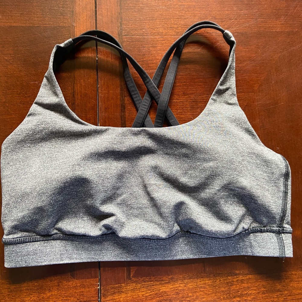 Athleta sports bra size 8